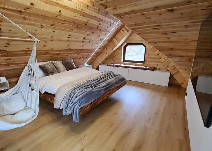 Casa Chiper - Attic Apartment With View
